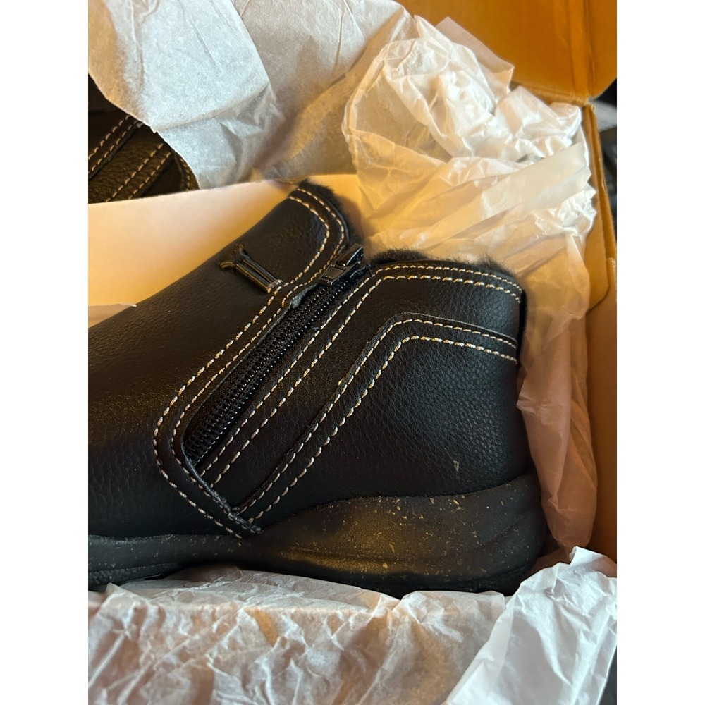 Clarks Womens Roseville Aster Black Leather‎ Ankle Boots Button NEW 6 N - Picture 3 of 3